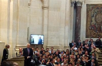 Giáo sư Trịnh Xuân Thuận tại lễ trao giải.