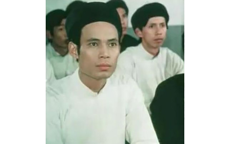 NSƯT Tiến Hợi vai Nguyễn Tất Thành trong phim Hẹn gặp lại Sài Gòn.