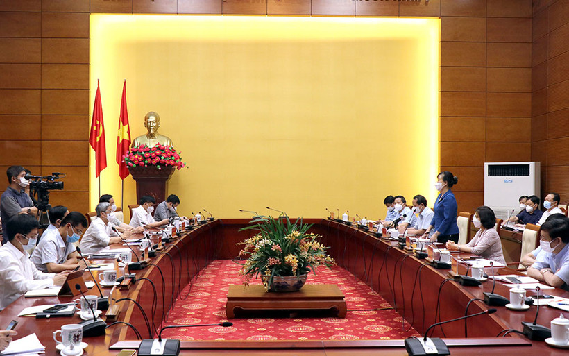 Đoàn công tác của Bộ Y tế làm việc tại Bắc Ninh về công tác phòng, chống dịch Covid-19