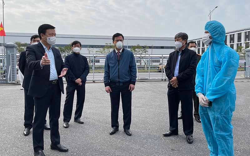 Bí thư Tỉnh uỷ Hải Dương Phạm Xuân Thăng chỉ đạo công tác phòng, chống dịch Covid-19 tại huyện Cẩm Giàng