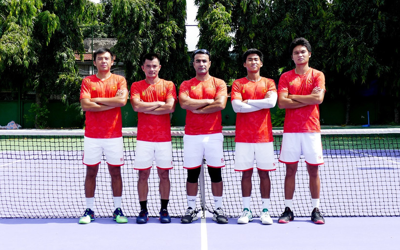 Các thành viên đội tuyển quần vợt Việt Nam tham dự Davis Cup 2021. (Ảnh: Liên đoàn Quần vợt Việt Nam)