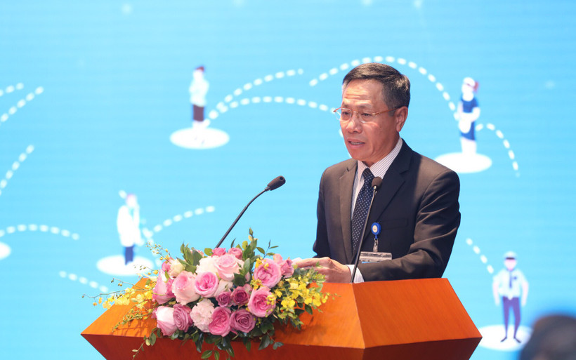 Ông Tô Dũng Thái, Phụ trách Hội đồng thành viên Tập đoàn VNPT phát biểu ý kiến tại buổi lễ.