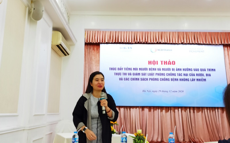 Bà Nguyễn Thị An, Giám đốc HealthBridge Canada tại Việt Nam, chia sẻ về xây dựng chính sách chăm sóc sức khỏe.