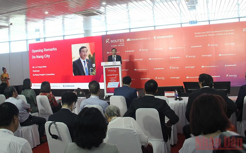 Chủ tịch Ủy ban nhân dân thành phố Đà Nẵng Lê Trung Chinh phát biểu tại sự kiện.