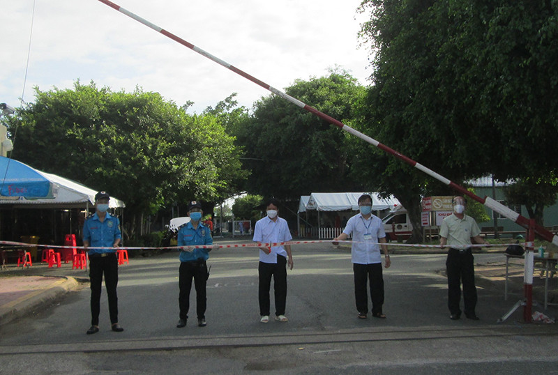 Dỡ phong tỏa Bệnh viện Đa khoa Long An sau 34 ngày đóng cửa để thực hiện khoanh vùng, truy vết F0.