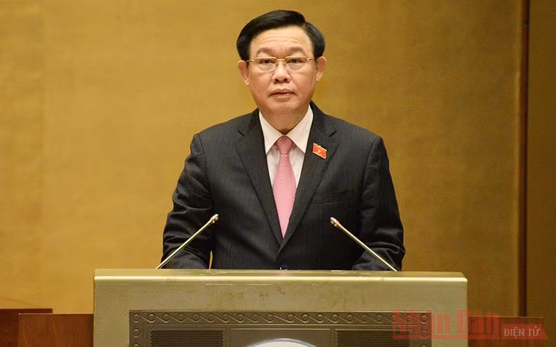 Chủ tịch Quốc hội Vương Đình Huệ phát biểu nhân kỷ niệm 74 năm Ngày Thương binh - Liệt sĩ. (Ảnh: Quang Hoàng)