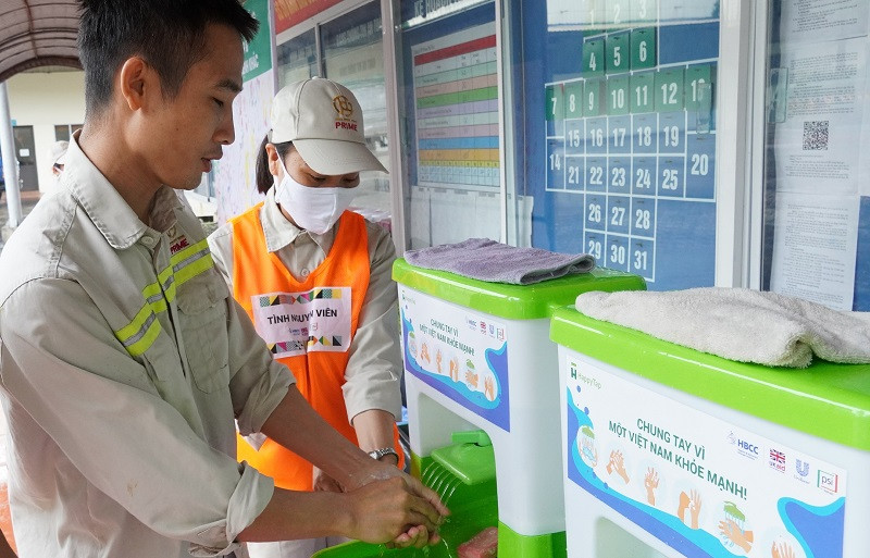 Rửa tay thường xuyên có thể giảm được 44% sự lây truyền các bệnh hô hấp