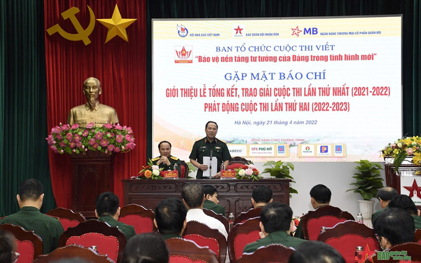 Quang cảnh buổi gặp mặt báo chí. (Nguồn: Báo Quân đội nhân dân)