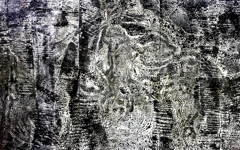 Niệm 01 – 244cmx366cm, lacquer trên gỗ và sắt.