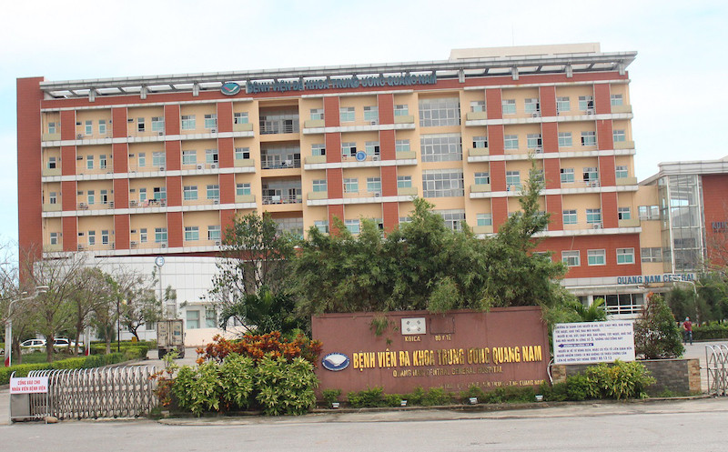 Bắt trưởng khoa và hai điều dưỡng Bệnh viện đa khoa T.Ư Quảng Nam