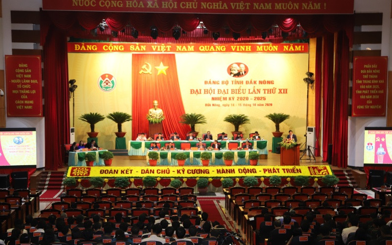 Toàn cảnh phiên bế mạc Đại hội.