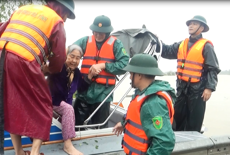 Hà Tĩnh thành lập Sở chỉ huy tiền phương để ứng phó với mưa lũ