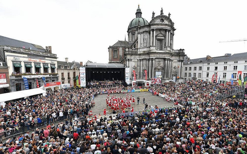 Cuộc thi văn hóa dân gian cà kheo Bỉ. (Ảnh: unesco.org)