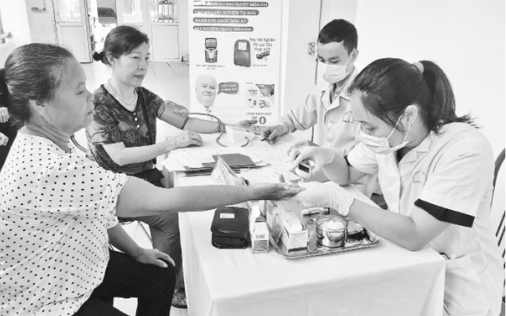 Xét nghiệm đánh giá mức độ cholesterol trong cơ thể.