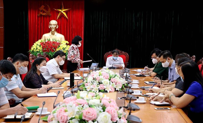 Ban Chỉ đạo phòng, chống dịch Covid-19 tỉnh Hòa Bình họp khẩn.