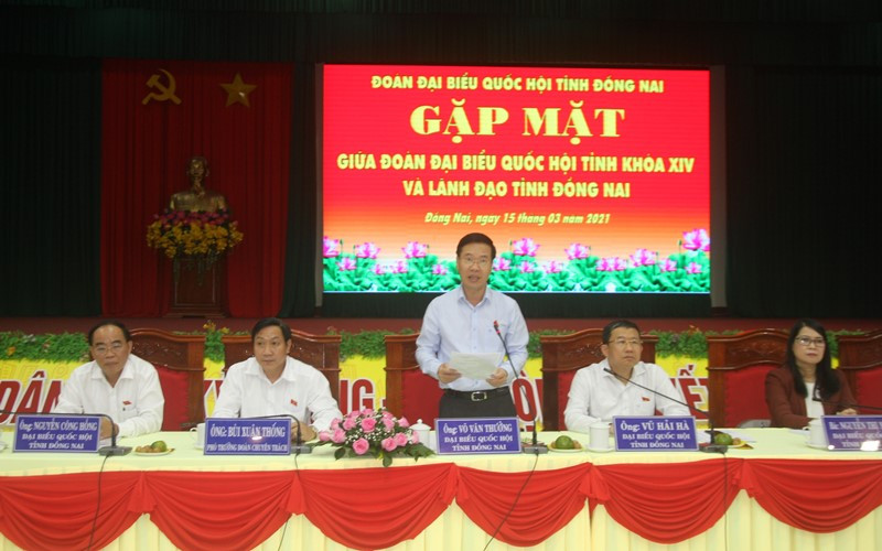 Đồng chí Võ Văn Thưởng phát biểu ý kiến tại buổi gặp mặt.