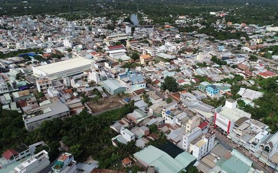 TX Cai Lậy đạt đô thị loại III.