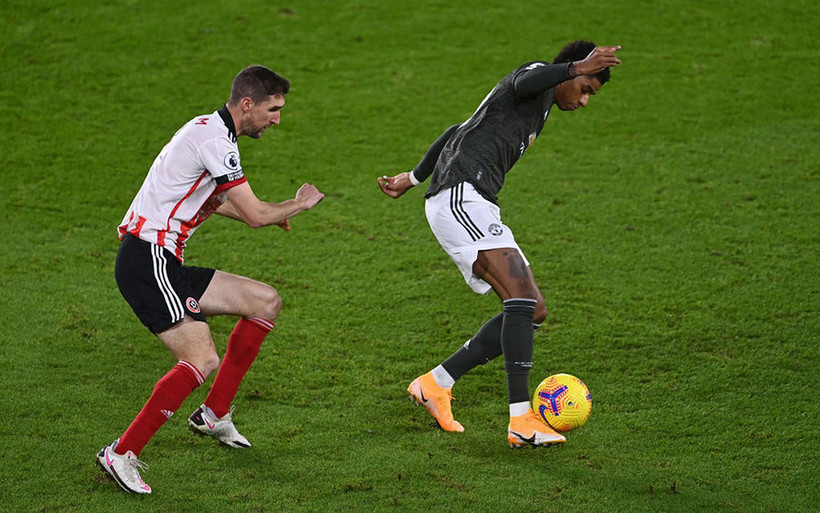 Man United ngược dòng, thắng Sheffield 3-2