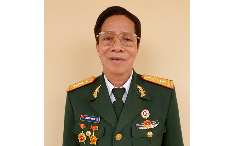 Giữ vững và phát huy tinh thần xây dựng, chỉnh đốn Ðảng