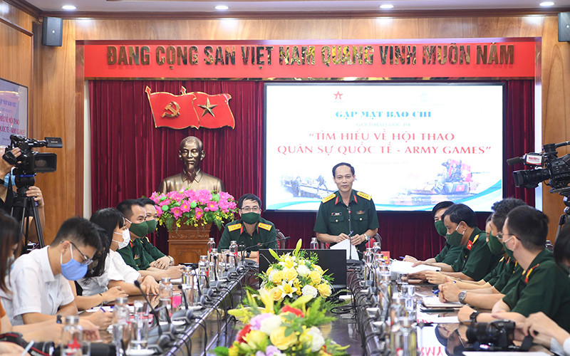 Đại tá Lê Ngọc Long, Phó Tổng Biên tập Báo Quân đội nhân dân thông tin về Cuộc thi.