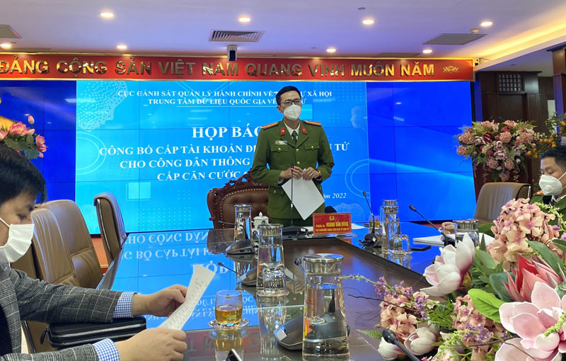 Bộ Công an sẽ cấp tài khoản định danh điện tử cho công dân từ ngày 25/2.