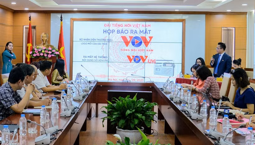 Đài Tiếng nói Việt Nam họp báo công bố bộ nhận diện mới và ra mắt Hệ thống Nội dung số VOVlive.