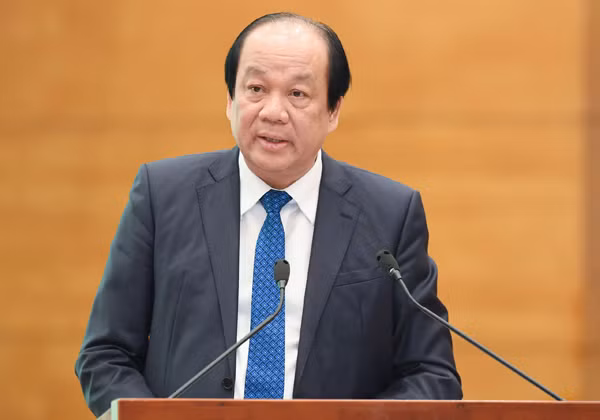 Bộ trưởng, Chủ nhiệm VPCP Mai Tiến Dũng chủ trì họp báo. Ảnh: VGP