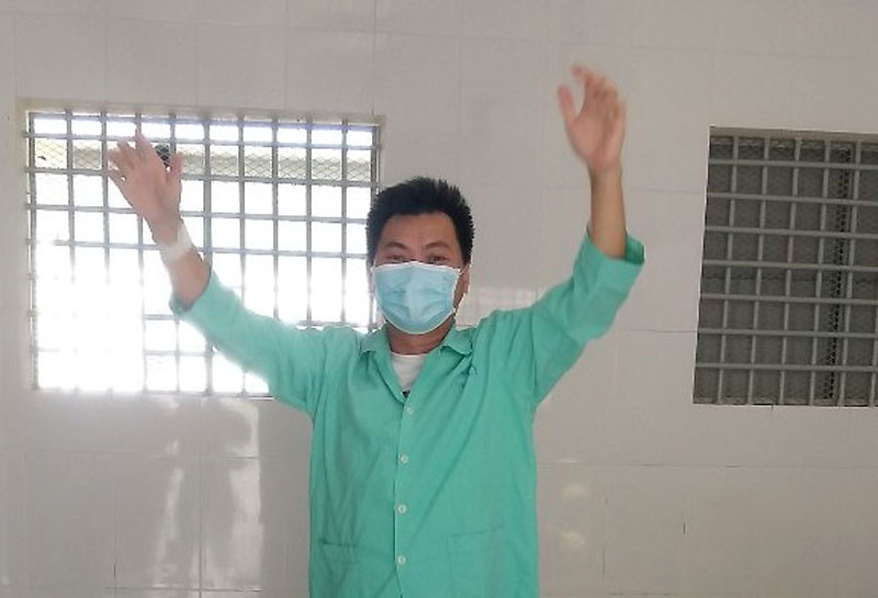 Bệnh nhân Đặng Minh T là một trong hai bệnh nhân mắc Covid-19 chuyển biến nặng được Bệnh viện đa khoa Long An điều trị thành công.