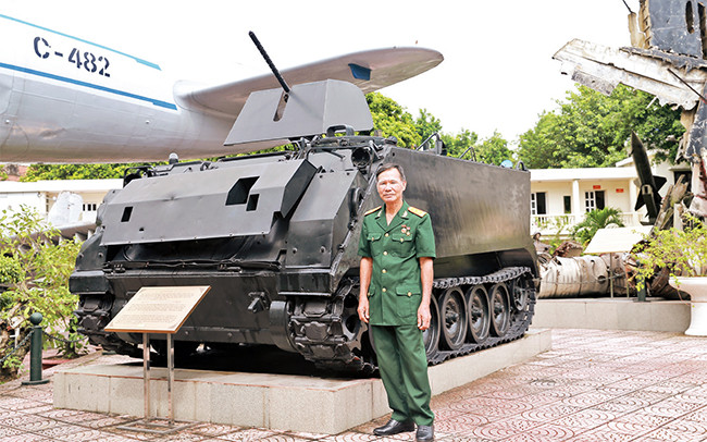 Người Anh hùng bước ra từ trang sách