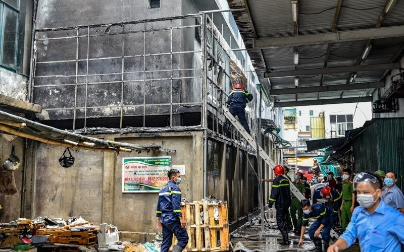 Đám cháy đã bị dập tắt hoàn toàn.