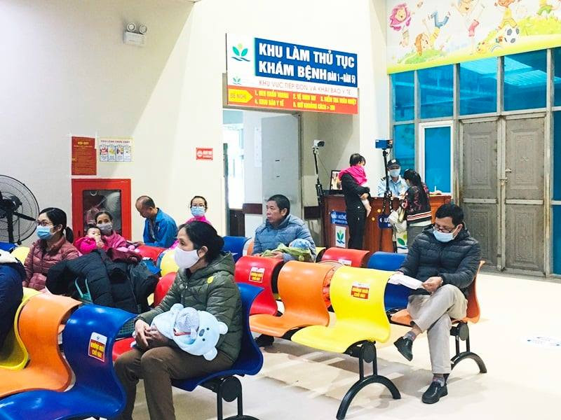 Chăm sóc và bảo vệ sức khỏe cho trẻ ngày lạnh: Những điều cha mẹ cần chú ý