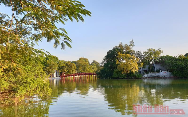 Hà Nội sẽ triển khai lắp đặt thêm wifi miễn phí (Ảnh: T.LINH)