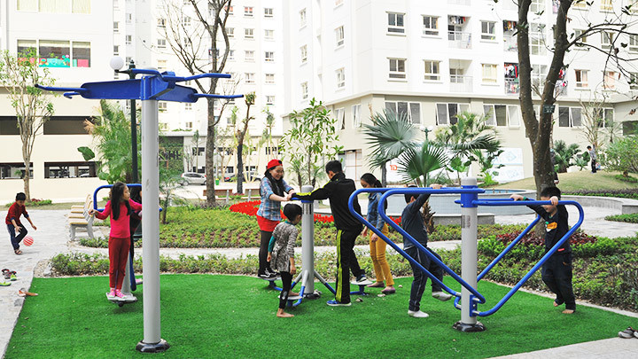 Không gian công cộng của một chung cư mới xây dựng. Ảnh: NGUYỆT ANH