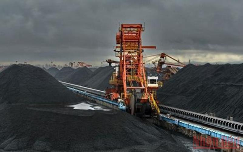 Sản lượng khai thác than trong ngày 10/11 của Trung Quốc lập kỷ lục 12,05 triệu tấn. (Nguồn: Nhân Dân nhật báo)