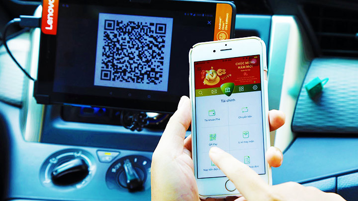 Thanh toán trực tuyến được áp dụng với dịch vụ taxi vận chuyển hành khách.