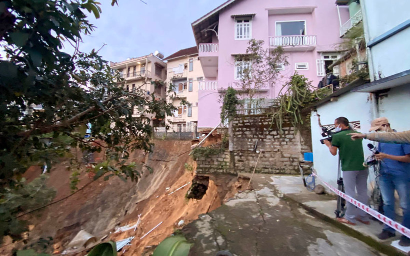 Hiện trường sự cố sạt lở.