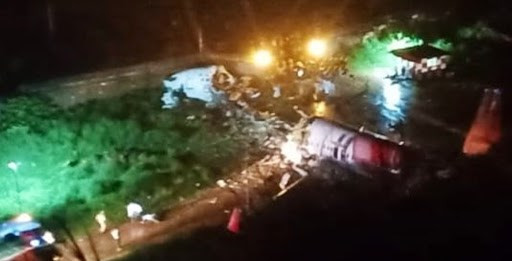 Máy bay chở gần 200 hành khách trượt đường băng tại Ấn Độ