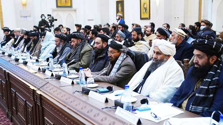 Phái đoàn Taliban tham gia một cuộc đàm phán với phương Tây. Ảnh: KHALEEJ TIMES