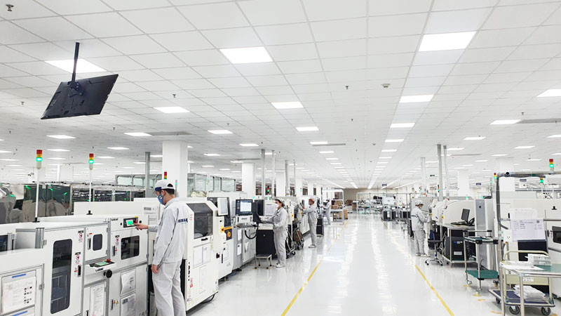 Dây chuyền sản xuất thiết bị chiếu sáng của Tập đoàn Phenikaa.