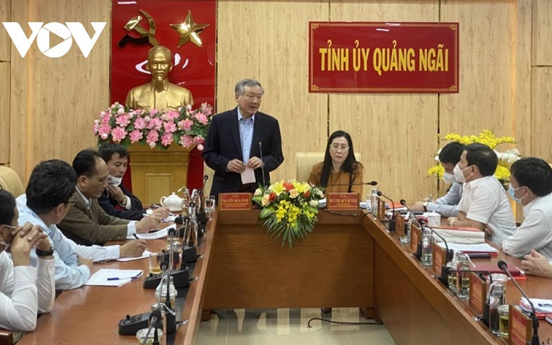 Ủy viên Bộ Chính trị, Bí thư Trung ương Đảng, Chánh án Tòa án Nhân dân Tối cao Nguyễn Hòa Bình làm việc với Ban Thường vụ Tỉnh ủy Quảng Ngãi. (Ảnh: VOV).