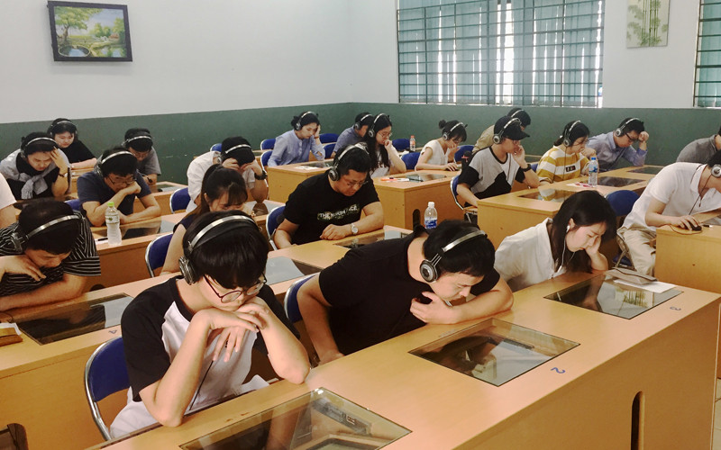Tăng cường hình thức đào tạo từ xa qua mạng.