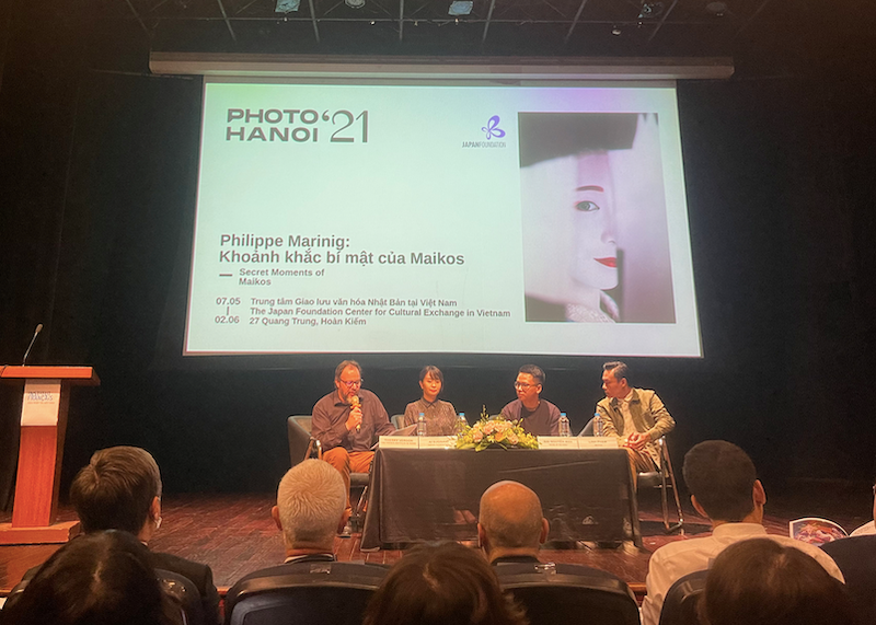 Ông Thierry Vergon phát biểu khai mạc buổi toạ đàm