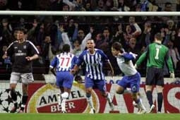 Porto thoát hiểm!