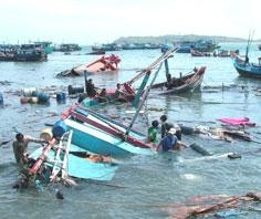 Bão số 9 gây thiệt hại nặng
tại Bình Thuận.