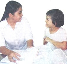 Hai chị em Nam Anh và Nam Phương.