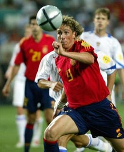 Fernando Torres: Raul vẫn xuất sắc nhất