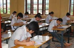 Thí sinh dự thi tốt nghiệp THPT đợt 2,
tại TP Lào Cai.