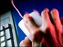 Cài đặt bản sửa lỗi của Microsoft để không bị lây nhiễm Sasser.