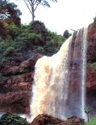 Thác Thủy Điện.