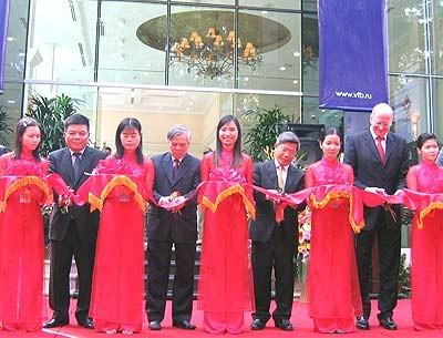 Khai trương Ngân hàng Liên doanh Việt - Nga